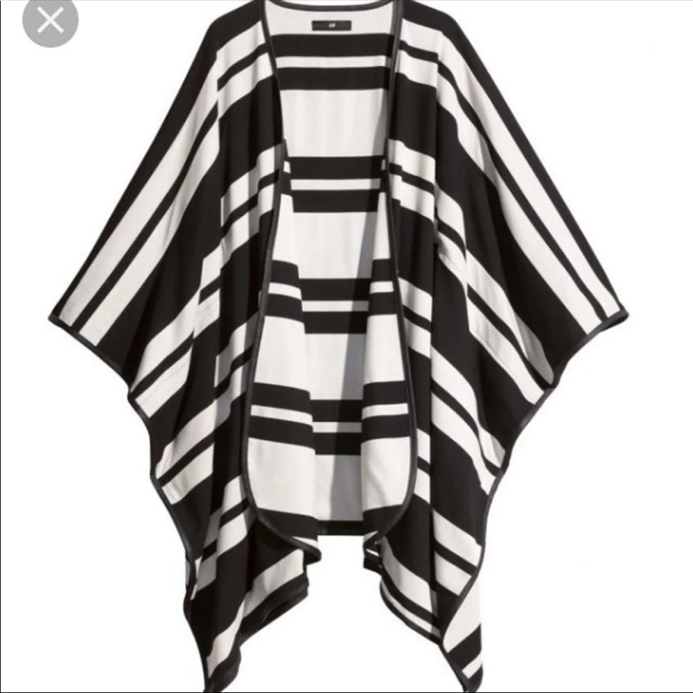 Black white swim cover up